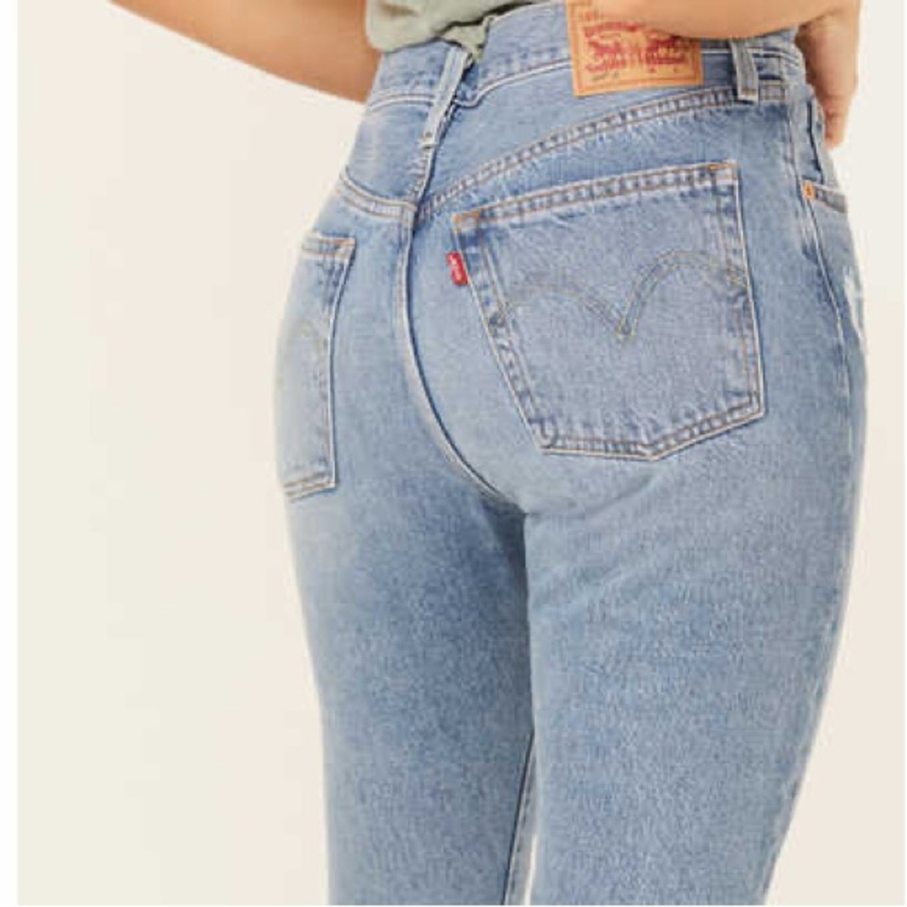 Levi’s 501 Skinny Light Wash Distressed Hem Denim Jeans